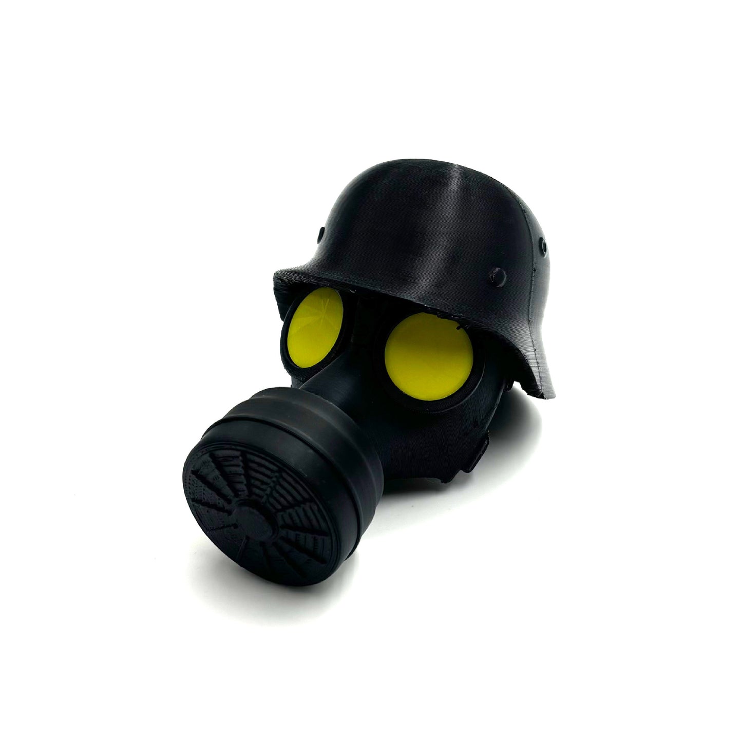 Cover cap for trailer coupling made of steel
