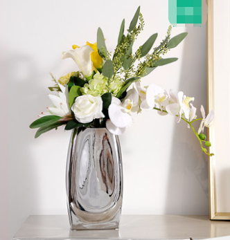 Simple Flower Vase
