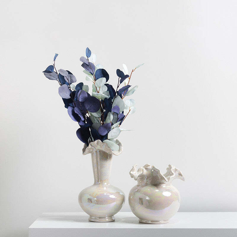 Simple Lace Vase