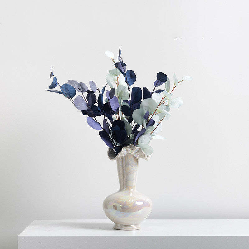 Simple Lace Vase